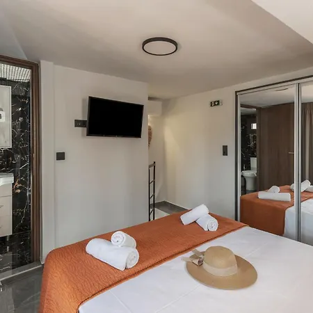 Anassa 12 Luxury Two Bedroom Apartment