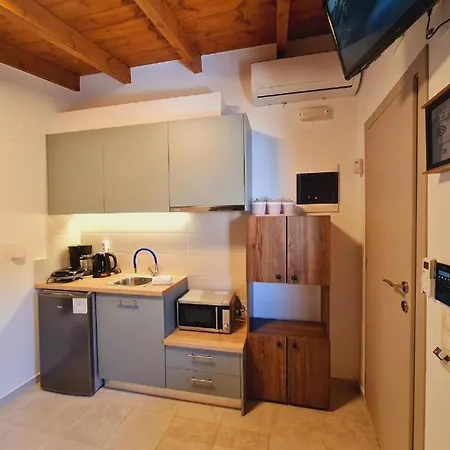 Anassa 12 Luxury Two Bedroom Apartment Heraklion (Crete)